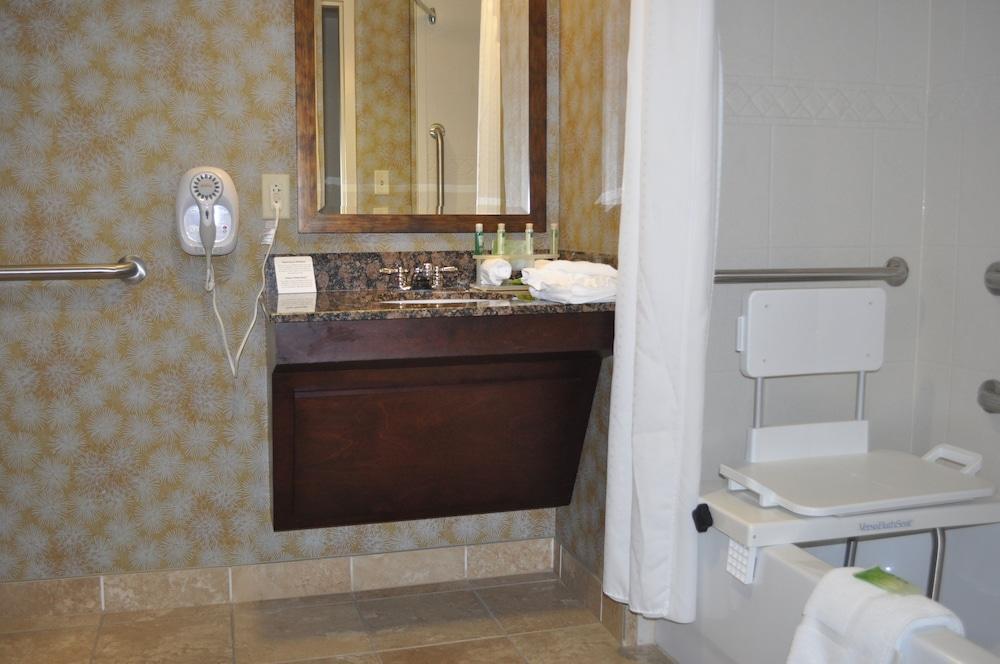 Express & Knoxville-farragut By Ihg 2*